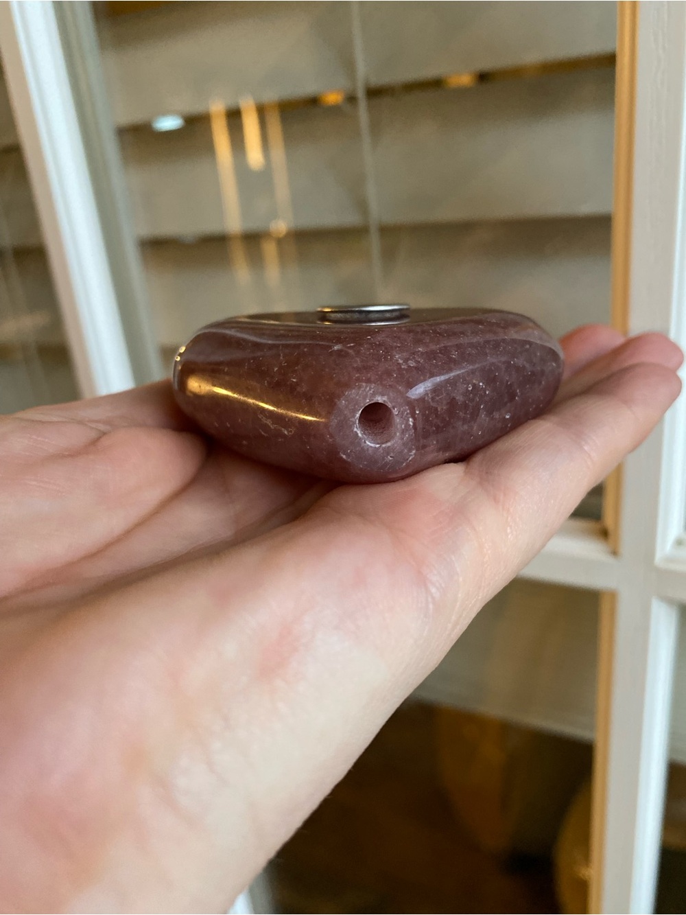 Strawberry Quartz Heart Pipe – Hand-Carved Crystal Collectible - Picture 4 of 5